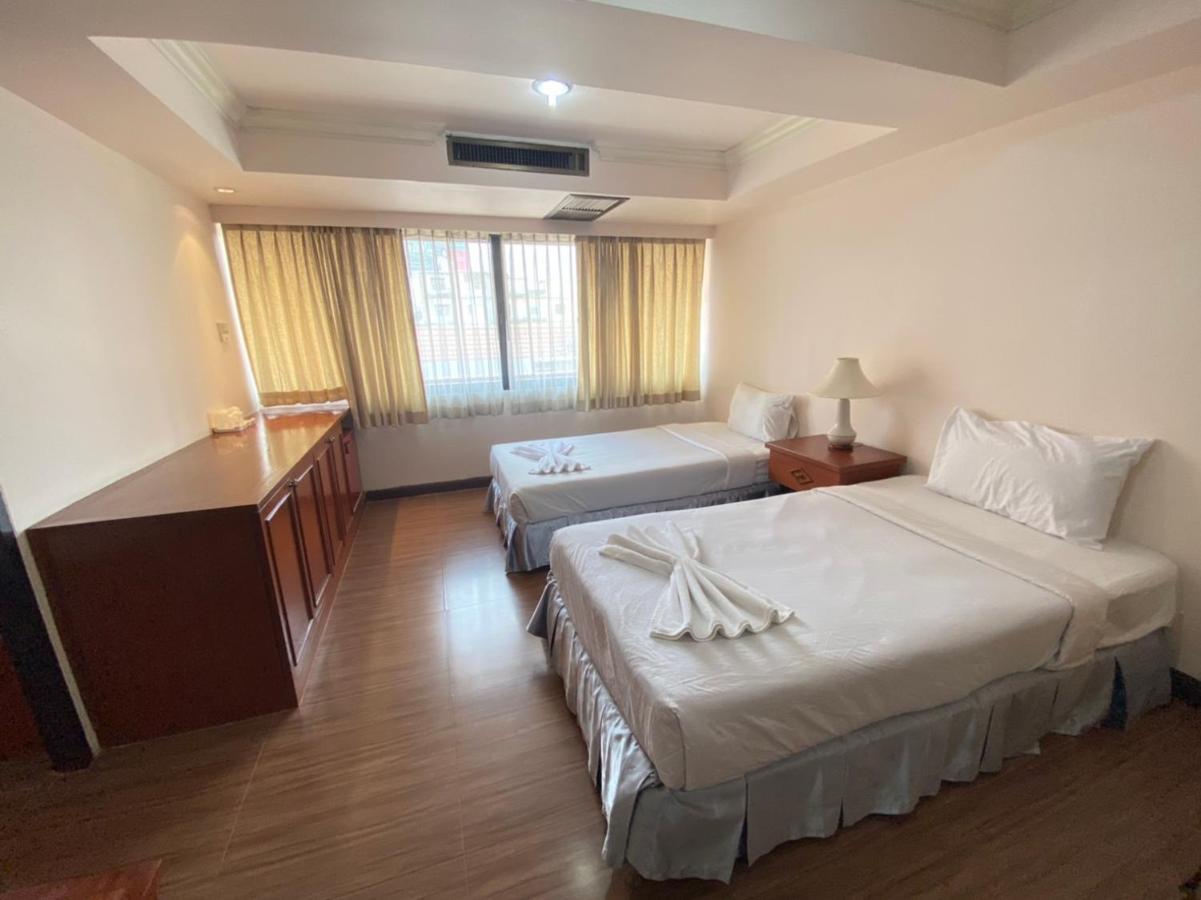Jumbotel Hotel Bangkok Luaran gambar