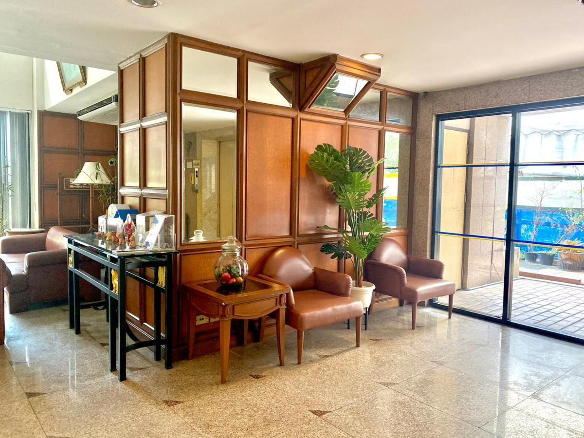 Jumbotel Hotel Bangkok Luaran gambar