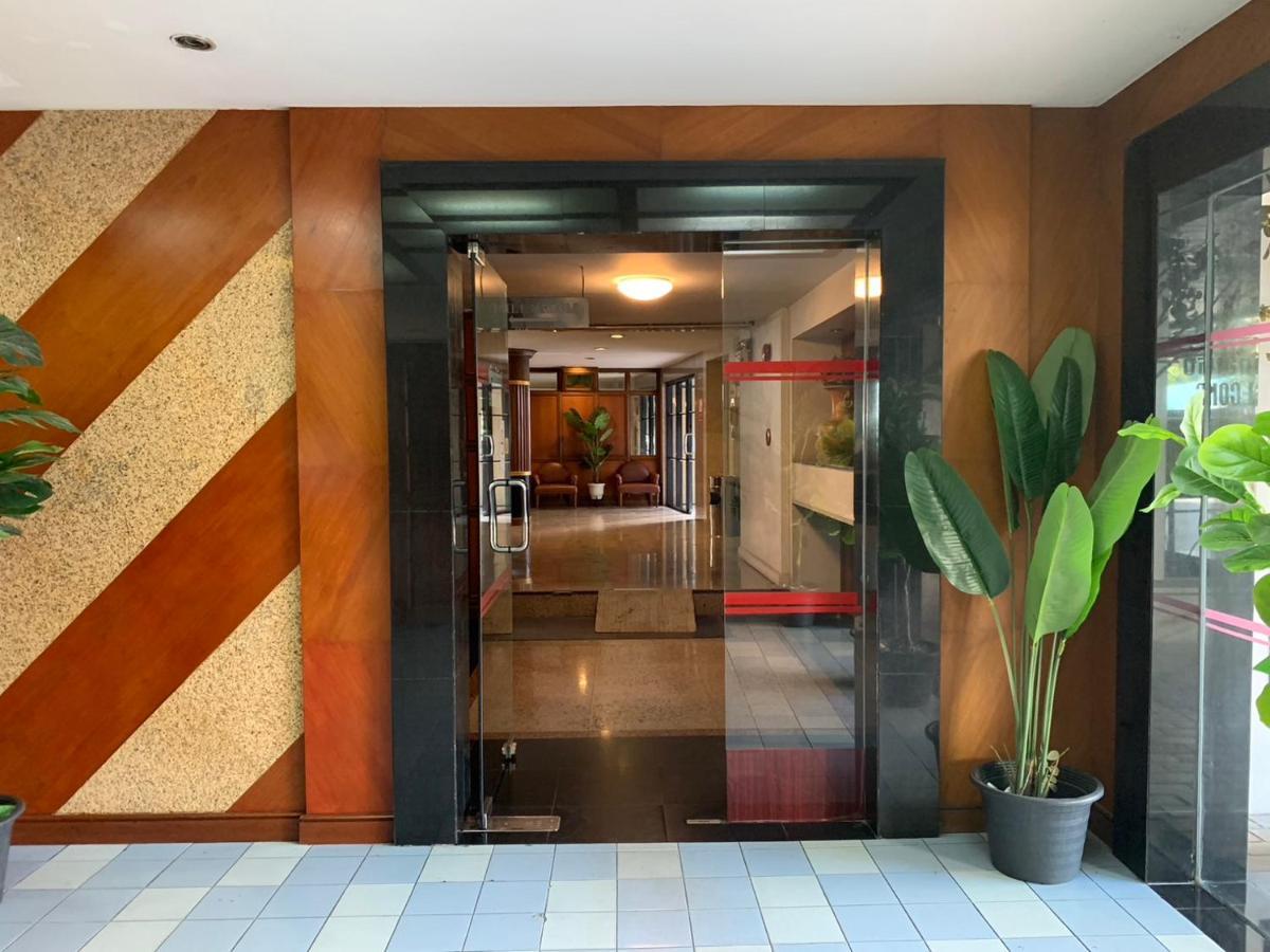 Jumbotel Hotel Bangkok Luaran gambar
